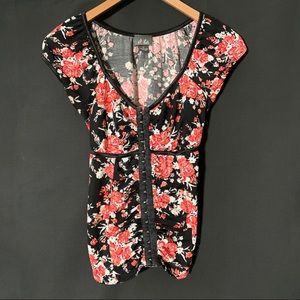 Early 2000s vintage top